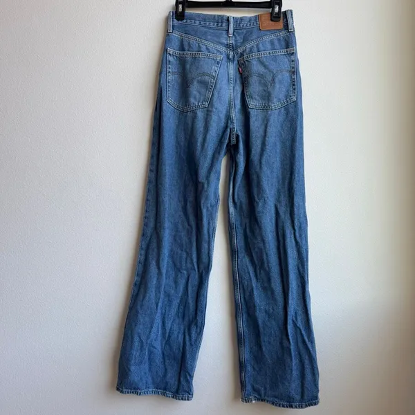 Levis Premium High Loose Relaxed Oversized Fit Jeans Size 27 Inseam 30” - Image 5