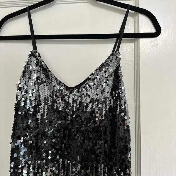 EXPRESS Black Ombré Sparkly Dress - Image 5