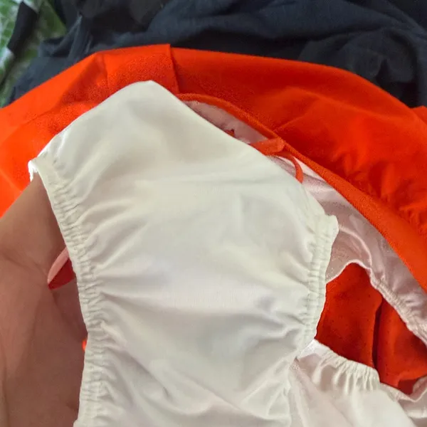 lululemon Bright Orange Shorts Size XL Mid Rise 3.5” - Image 5
