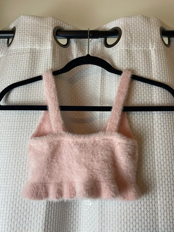 Free People blush pink fuzzy crop tank✨ - Image 5