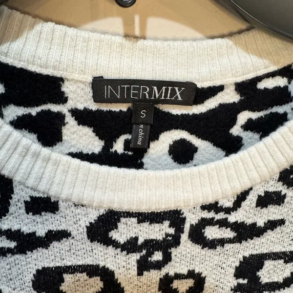 Black & White‎ Leopard Print Intermix Sweater Sz Small - Image 5