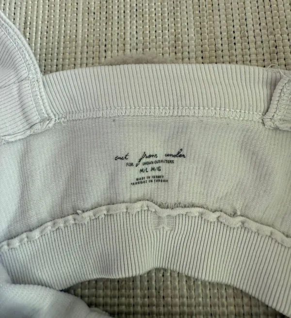 Top - Image 3