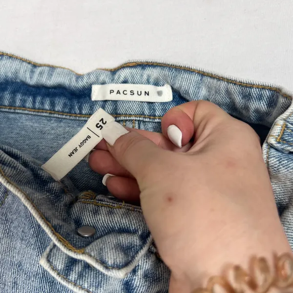 High Waisted Baggy Jeans - Image 4
