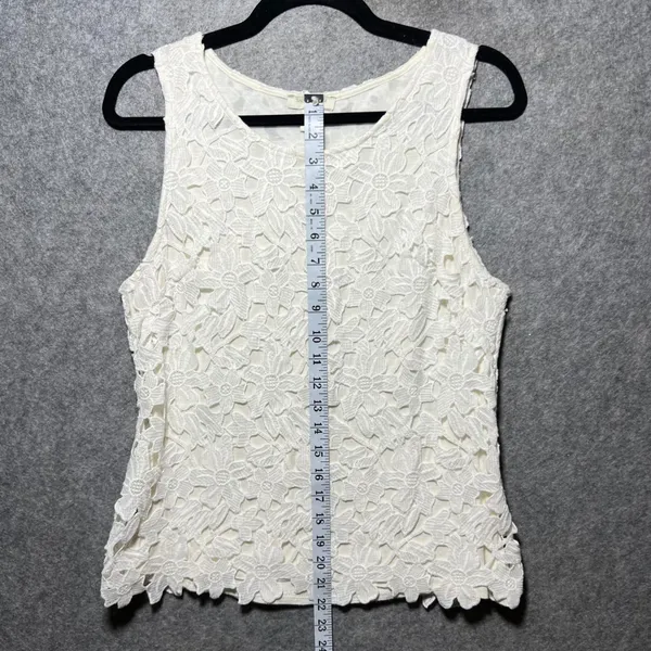 Saint Tropez West Top White Floral Lace‎ Overlay Sleeveless Tank Small - Image 3