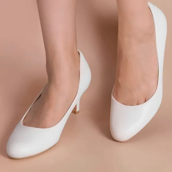 Ankis low heel comfortable womens white pumps Size 8 - Image 3
