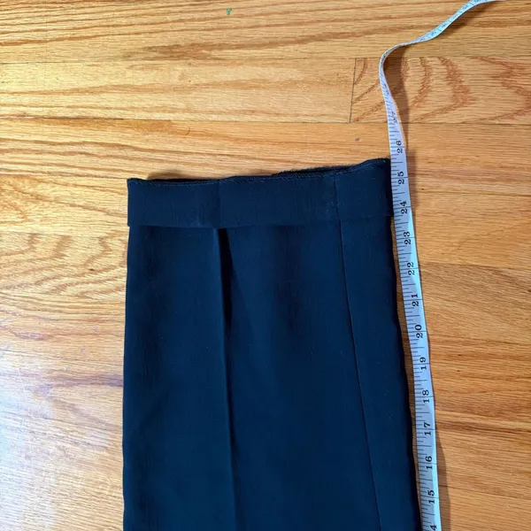 Wilfred Aritzia Wide Leg Cuffed Trousers Size 2 Black High Rise Elastic Waist - Image 3