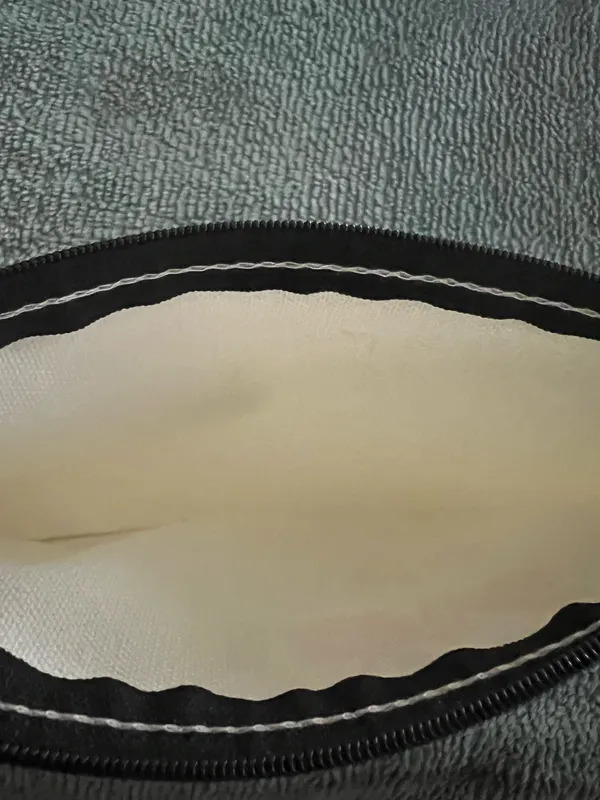 & Other Stories Makeup & Accessories Small Canvas Zipper Bag Size 5.1 by 8.3 inches NWT - Image 3