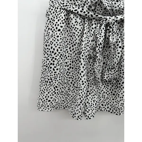 Altar'd State Womens Paperbag‎ Shorts Size M Polka Dot Belted High Waisted - Image 3