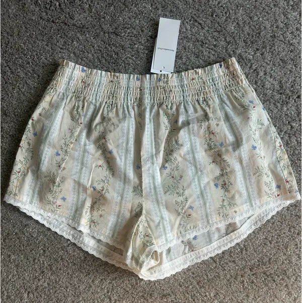 Abercrombie Shorts - Image 4