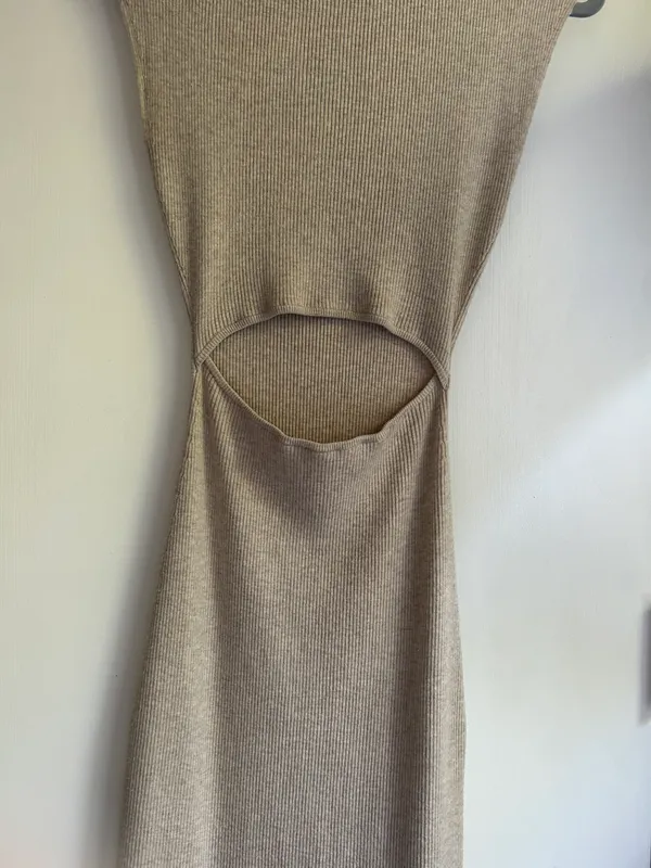 Wilfred Free Aritzia Cutout Knit Midi Dress - Image 10