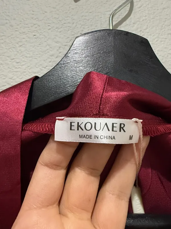 Ekouaer Deep Red Satin Lace Trim Robe Size M - Image 2