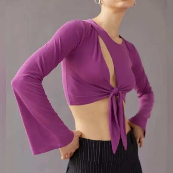 Urban Outfitters Purple Cut-Out Long Cropped Sleeve Top M - Image 5