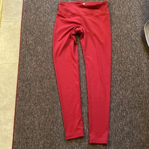 ‎Yogalicious red leggings small - Image 3