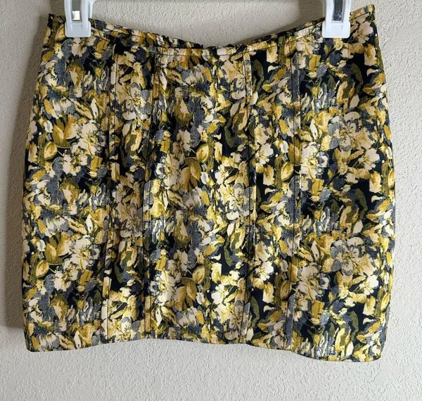 Lioness Venetian 90s Brocade Corset Skirt size 4 - Image 2