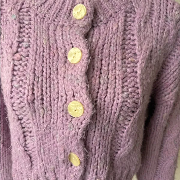 Urban Outfitters Crop Knit Buttoned Pink Size Medium Cardigan - Image 2