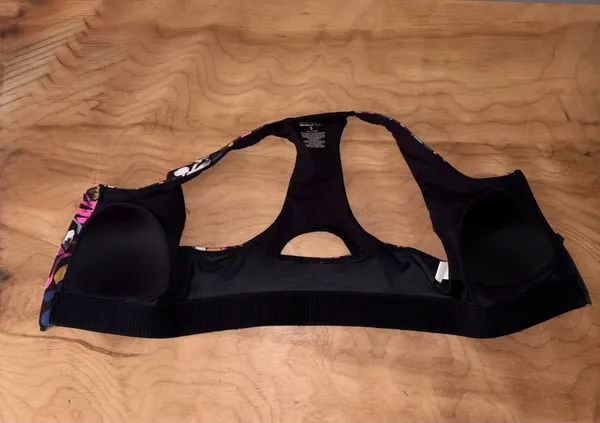 Tek Gear front-zipper, graffiti print sports bra - Image 4