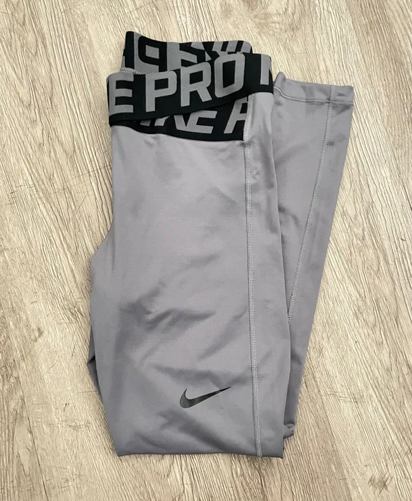 Nike Pro InterTwist Leggings - Image 2