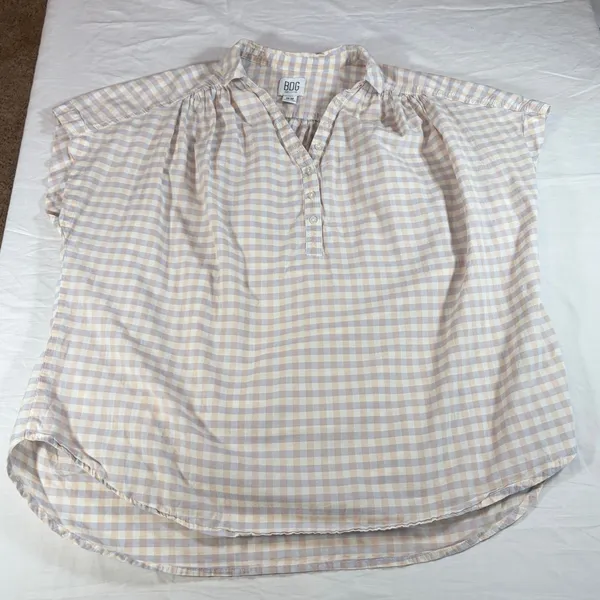 BDG Urban Outfitters womens gingham high low button front blouse. Size M. - Image 6