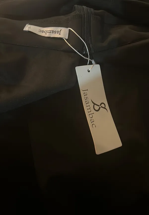 New small Offshoulder Black Dress NWT - Image 3