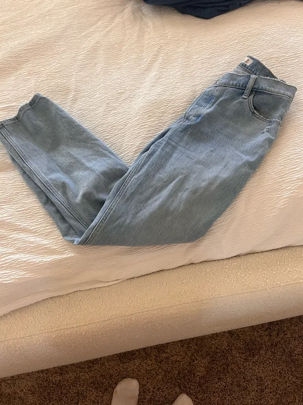 Abercrombie Jeans - Image 2