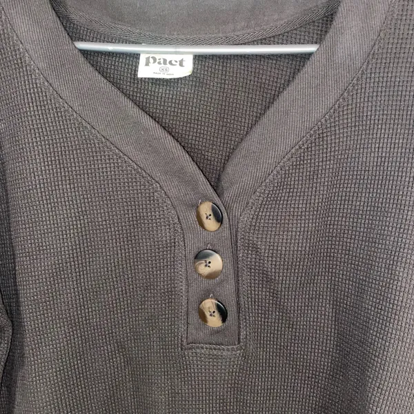 Pact thermal waffle Henley pullover xs - Image 7