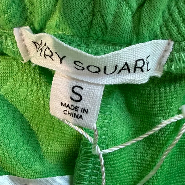 Mary Square Claire Textured Shorts Women S Green Athleisure‎ Preppy Loungewear - Image 5
