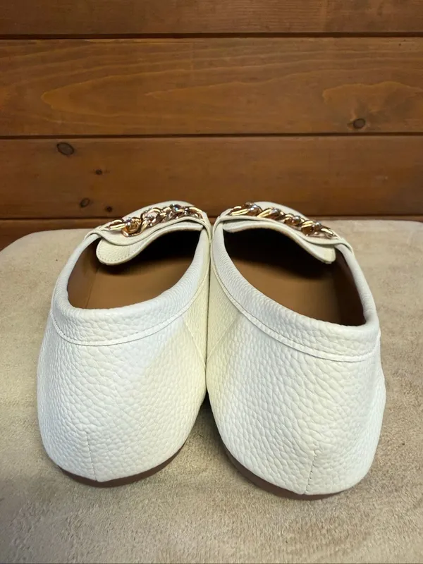 No Brand Womans White Faux Pebbled Leather Loafer Sz 8 NIB - Image 3