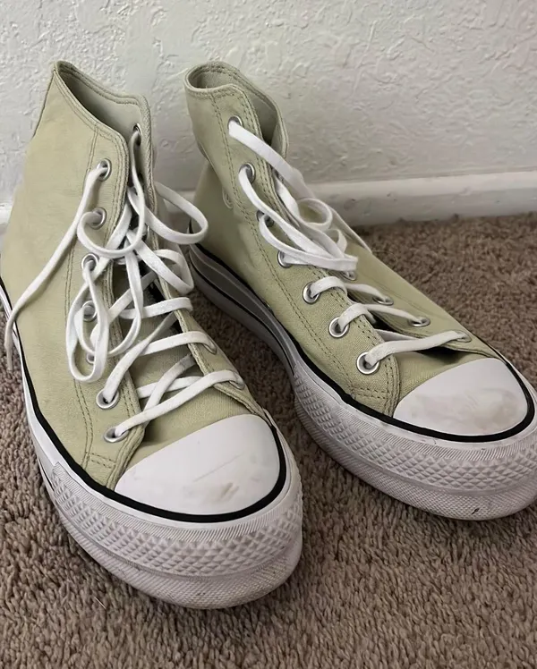 Converse Green - Image 2