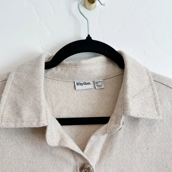 Rhythm | Oyster Knit Oversized Relaxed Fit Shacket Top in Cream Size‎ Small - Image 7
