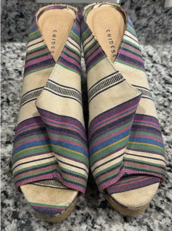 Vintage Chinese Laundry platform wedge - Image 4