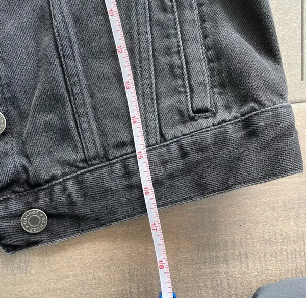 Garage Cropped Denim Jacket - Image 3