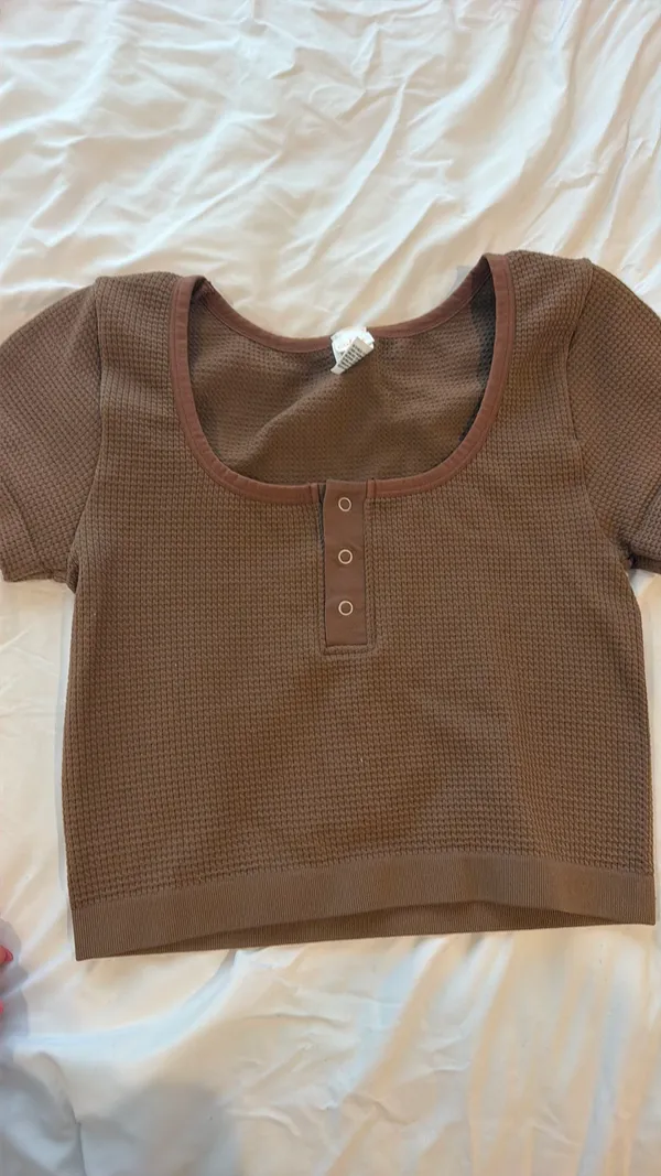 Brown top colsie Size M - Image 3