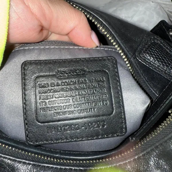 Coach Kristin Black leather purse - Image 6