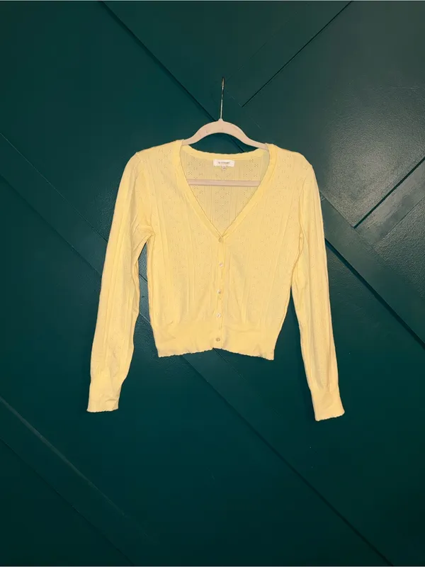 No Comment Yellow Pointelle Knit Cropped Cardigan Sweater V-Neck Button Boho - Image 2