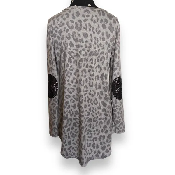 Simply Southern Womens Tunic Size Small Gray Leopard‎ Print Sequined Elbows Top - Image 2