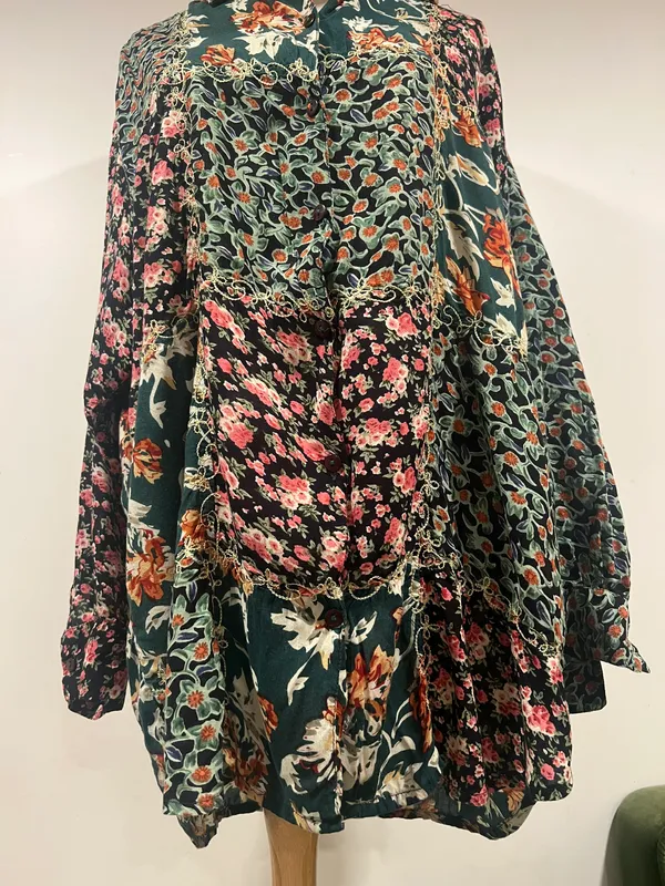 Vintage Women Floral Patchwork Blouse m Size L - Image 9