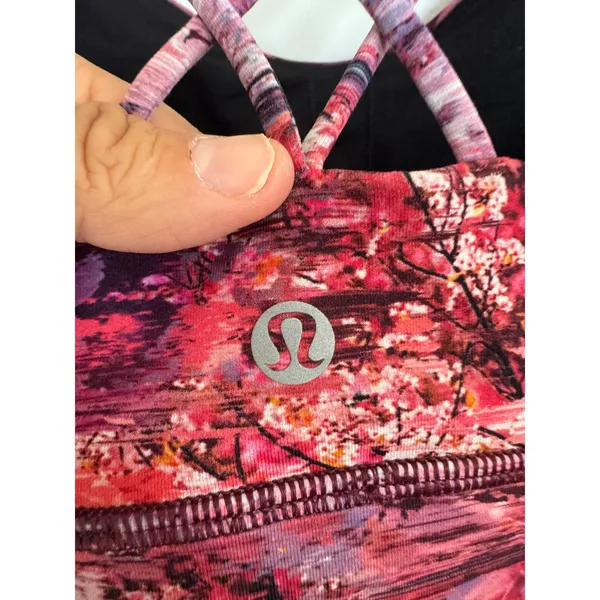 Lululemon‎ Free to Be Bra in Dahliascape size 6 - Image 4