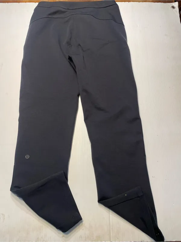 Lululemon On The Move Pant Ponte *28" Black Women Sz 4 Flip Cuff Great Condition - Image 10