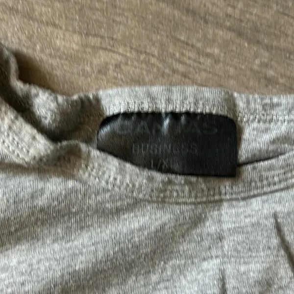 Qantas business long sleeve top - Image 2