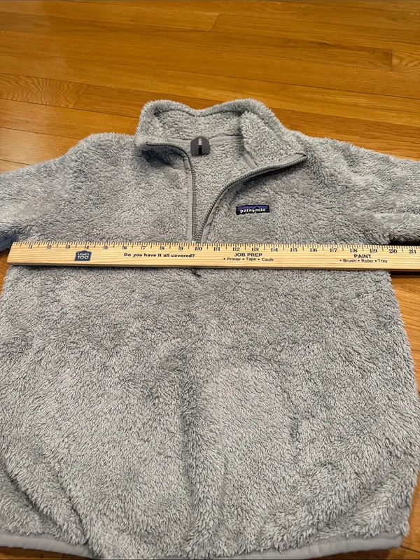 Patagonia women’s quarter zip fleece xsmall. - Image 5