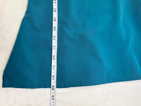 FIGS Women’s‎ Teal V-Neck Scrub Top - Image 7