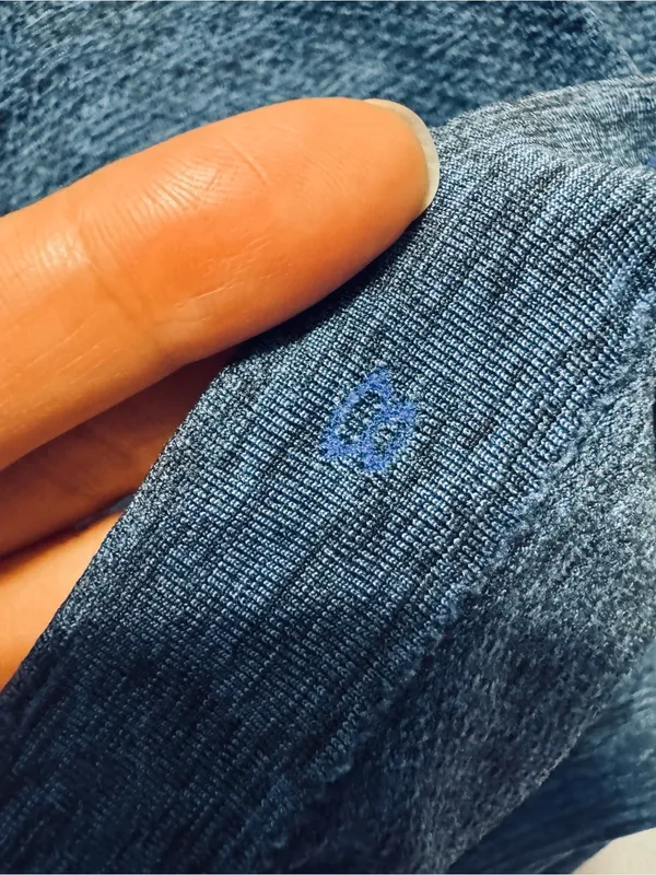 lululemon athletica Women's Heathered Blue Long-Sleeve Tee Size 8 - Image 4
