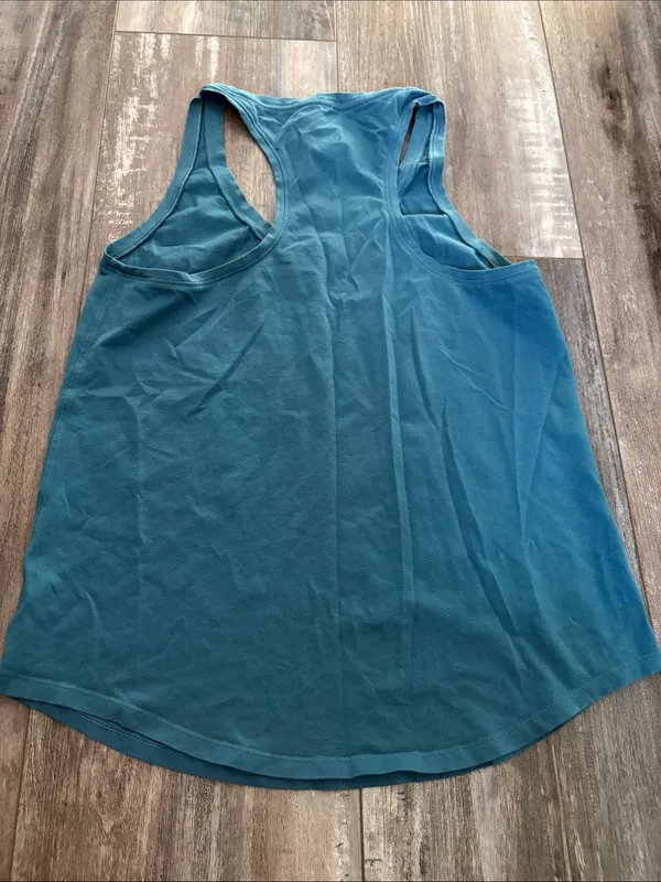 Lululemon Teal Tank Top - Size 6 - Image 2