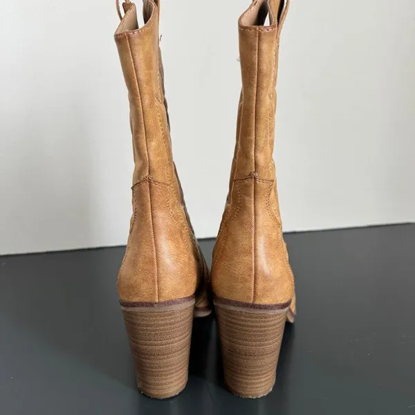 Altar'd State Jesika Brown Vegan Leather Short Cowboy Boots Size 6 Western - Image 6