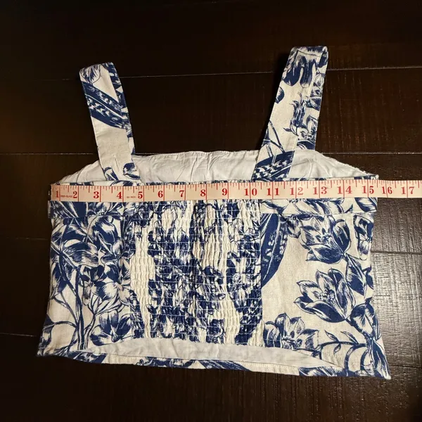 Abercrombie & Fitch Blue Floral Linen Blend Smocked Crop Top Womens Small Toile - Image 3