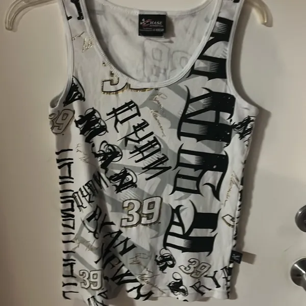Hase authentic ladies tank top. Number 39. Small. Nice condition. NASCAR. Rate. - Image 3