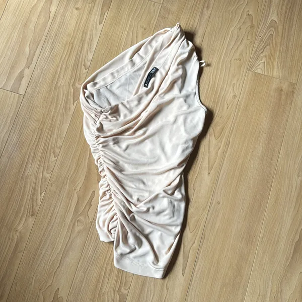 Zara  Cream Ruched top - Image 3