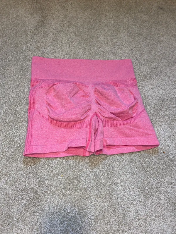 Workout Shorts Pink Size L - Image 3