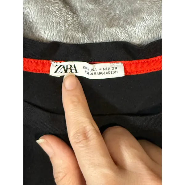 Zara Women Boxy Black Shirt Crew Neck Tee Size Medium Oversized 90s Basics Layer - Image 2
