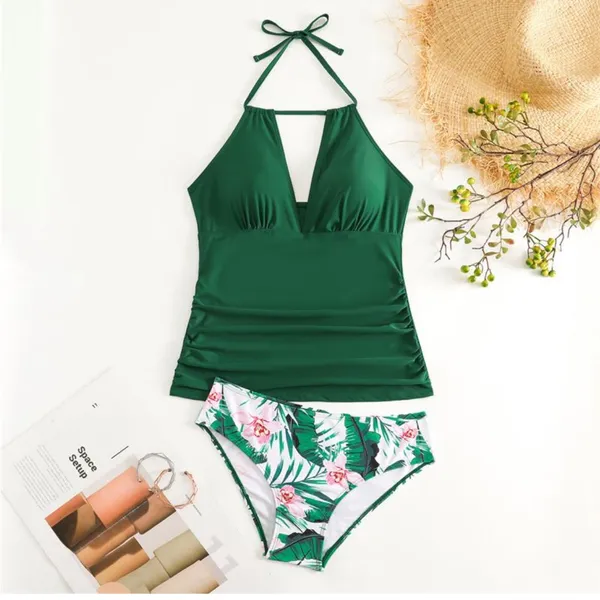 Yonique emerald green tank swim top open back size L - Image 4